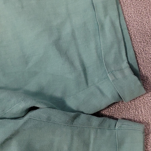 David Mayer Naman Linen Bermuda Shorts - Picture 4 of 10